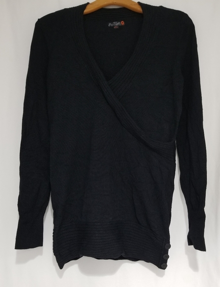 Guess Wrap Sweater - Picture 1 of 4